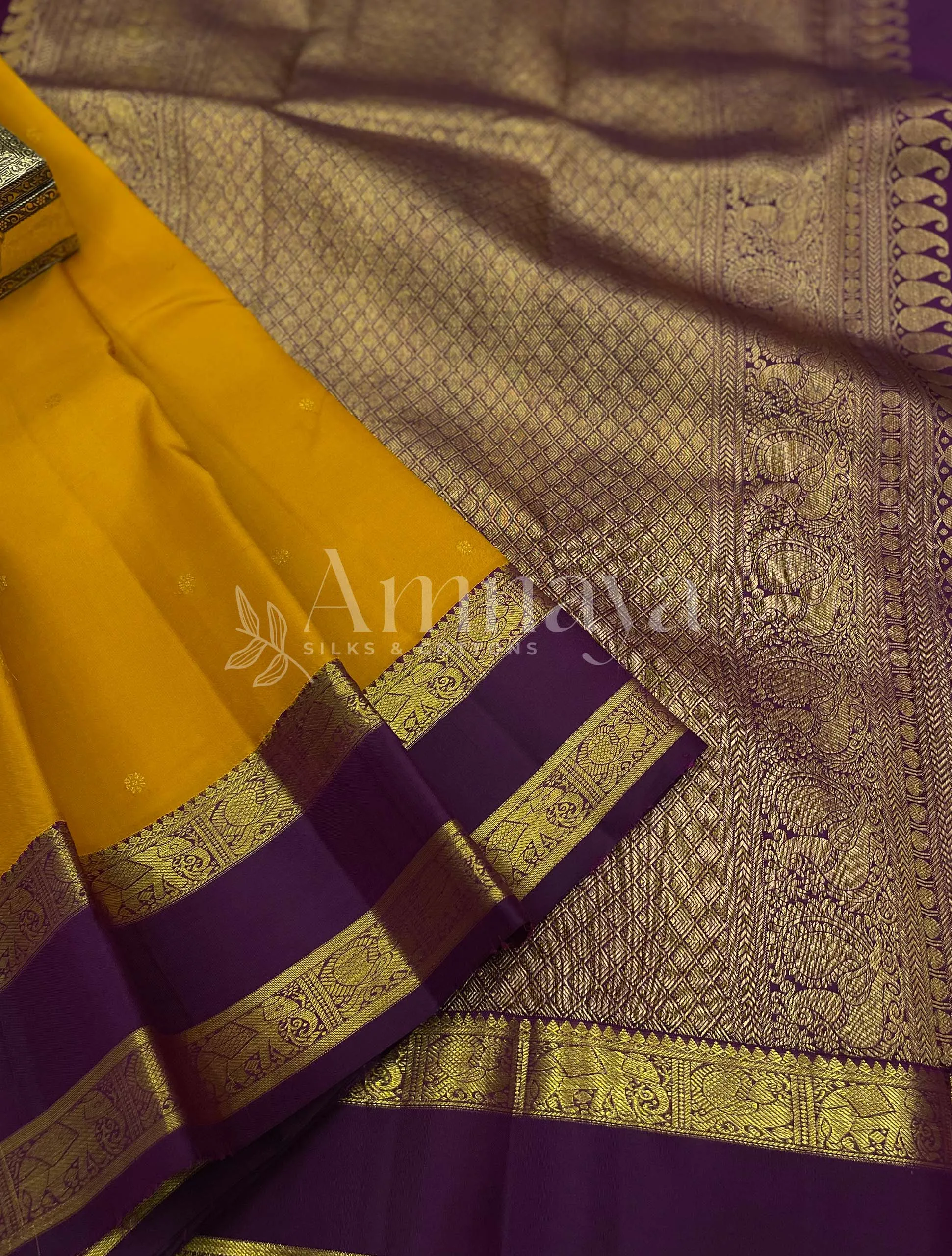 Buy Yellow Sarees for Women by Bhulahi International Online | Ajio.com