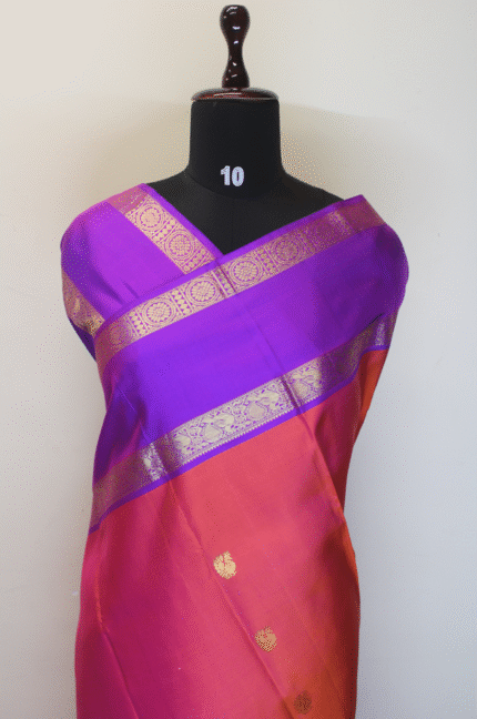 Dual-tone Kanchivaram Silk saree..